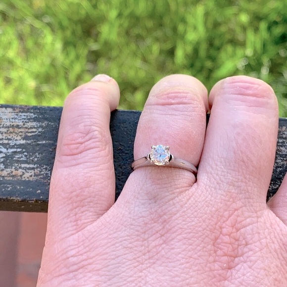 Modern Platinum Engagement Ring, Certified .60, F Color 💎 - Picture 1 of 4